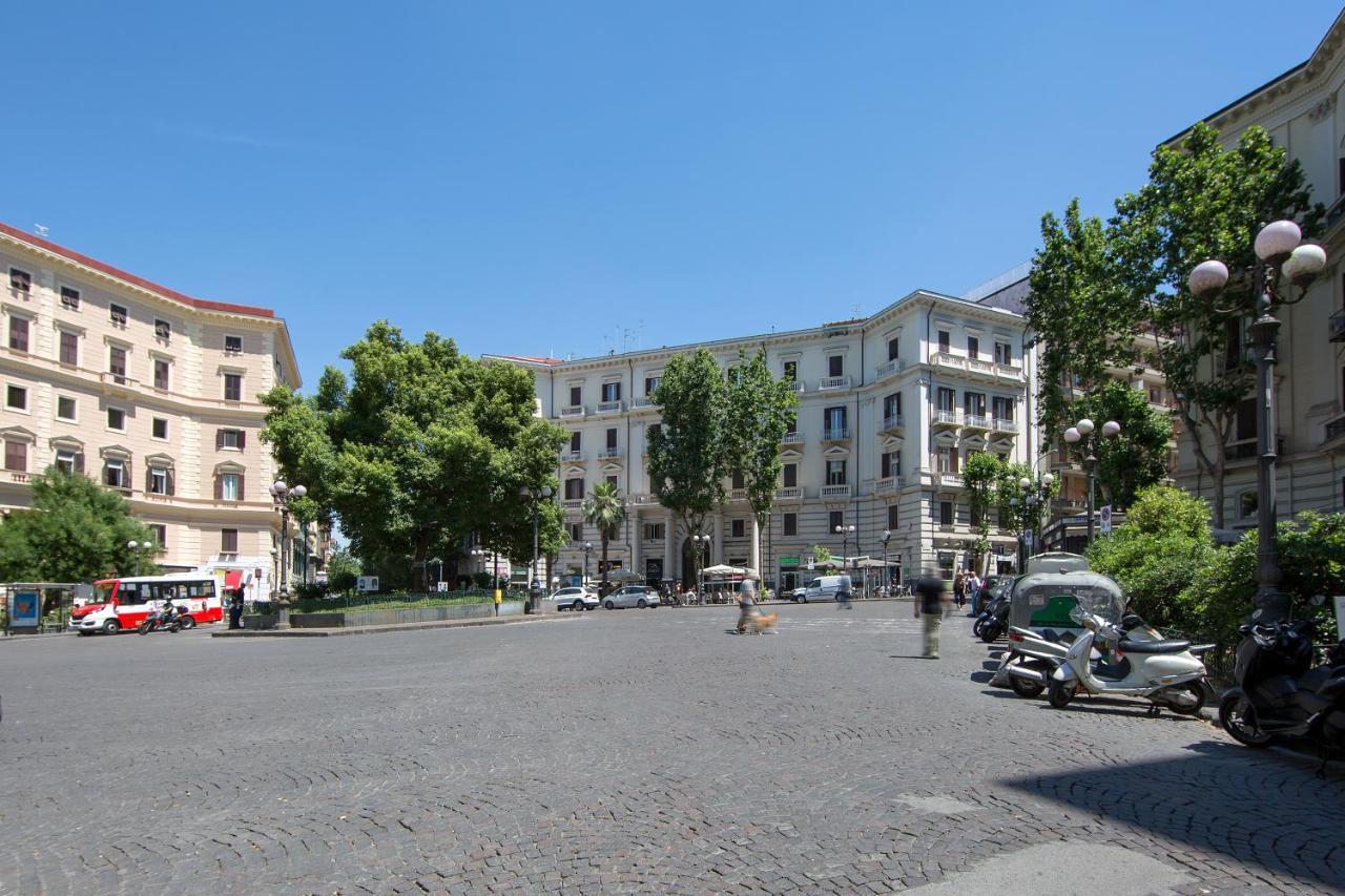 Cocomorghen Apartment Napoli Bagian luar foto